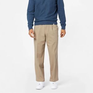 Dockers | Men’s Pleated Classic Fit Khakis